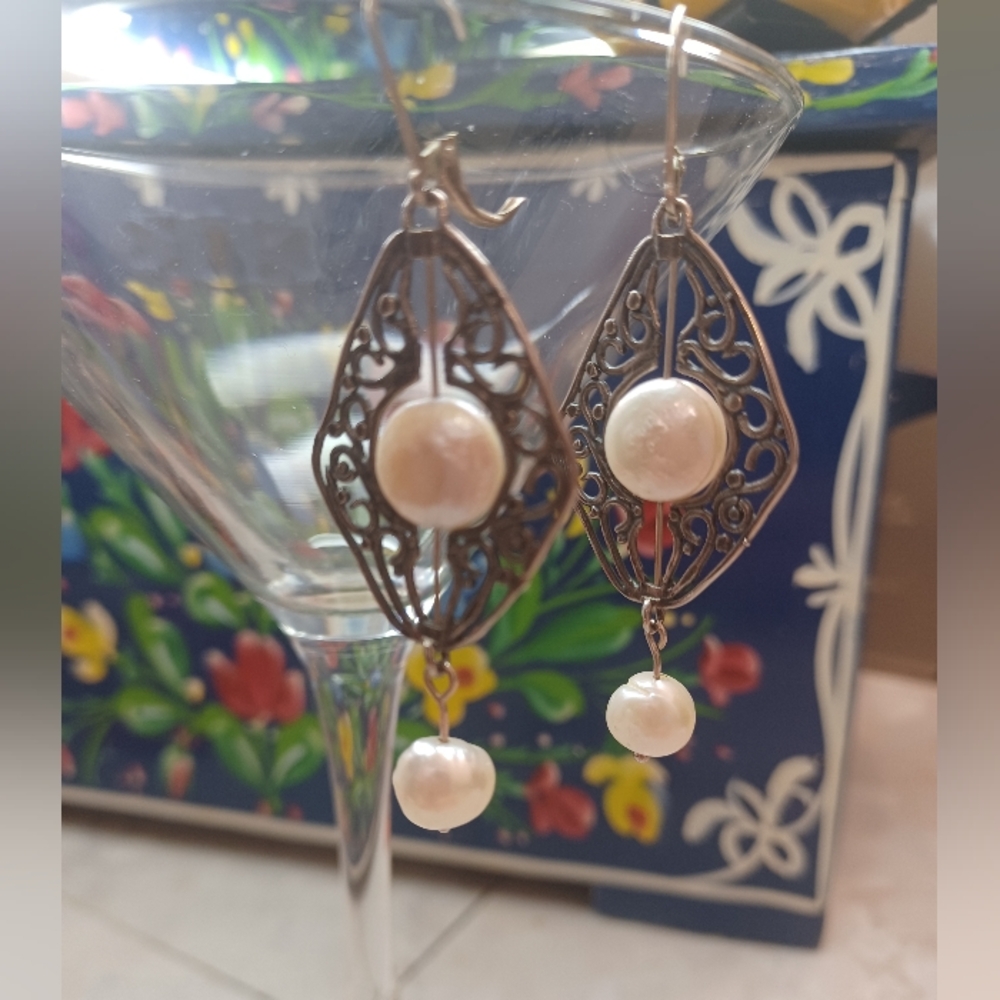 Elegant YAM  Pearl Drop Earrings
